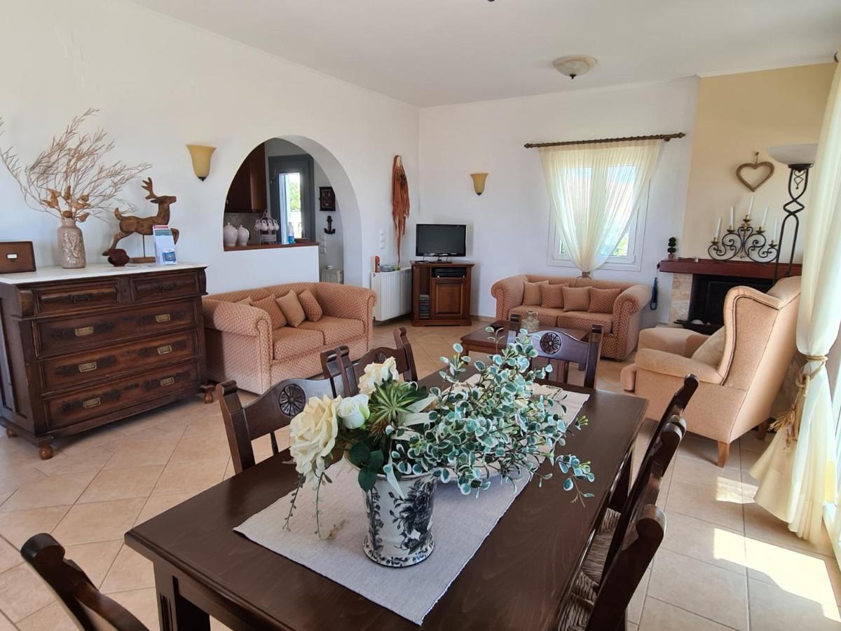 Milos Sun Villa Peran Triovasalos Exterior foto