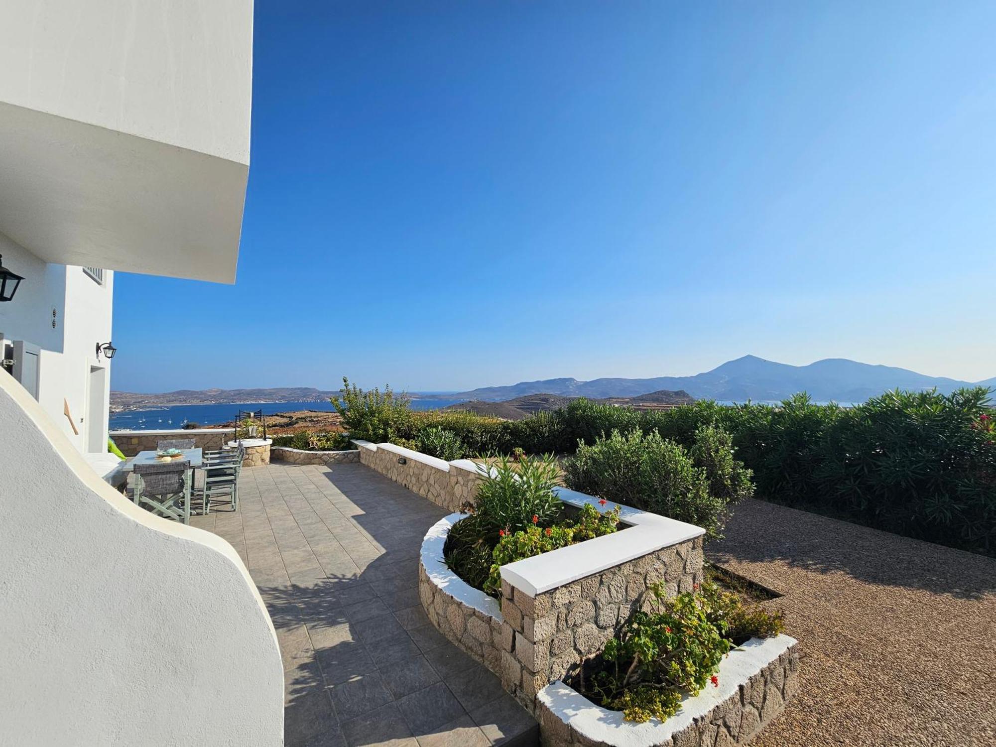 Milos Sun Villa Peran Triovasalos Exterior foto